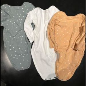 H&M Unisex Onesies Boysuits Size 6 Months